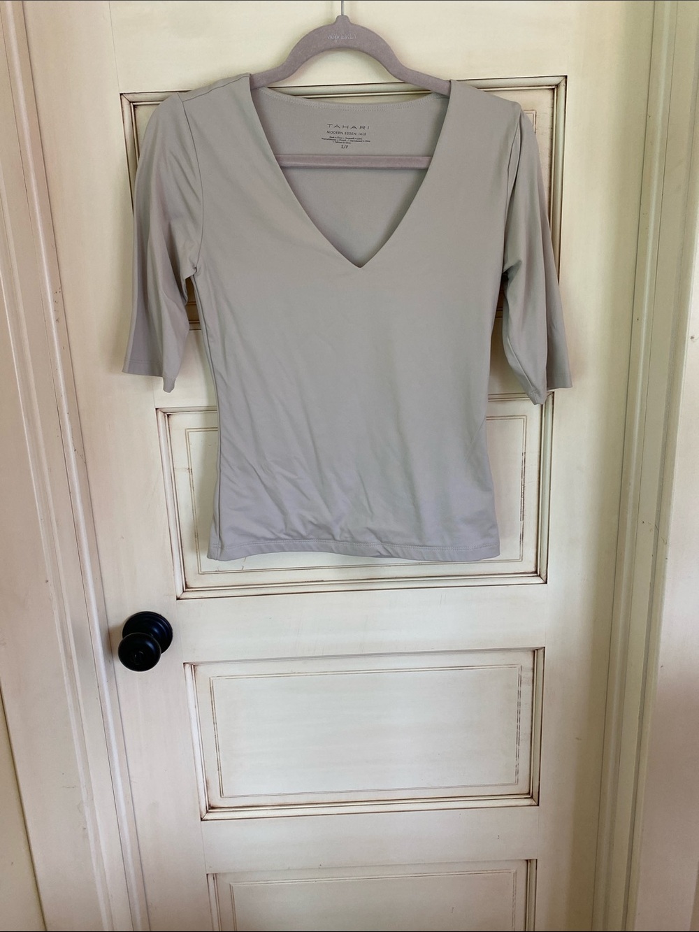 Tahari Light Taupe V-Neck Short Sleeve Women's Top